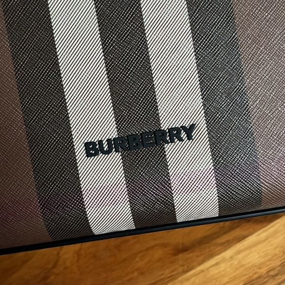 Burberry Denny Slim E-Check Canvas Tote, NEW - Picture 11 of 17